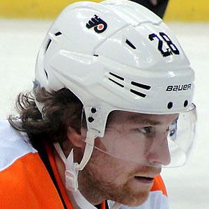 9 (tie) Claude Giroux - 2015-09-02 - The NHL's Highest Paid