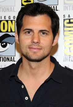 Kristoffer Polaha