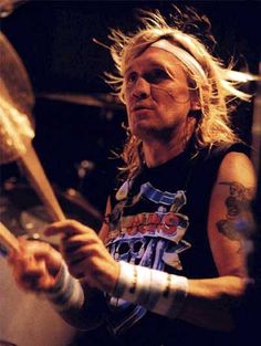 Nicko McBrain