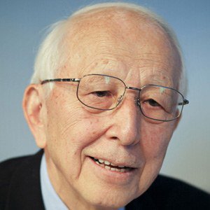 Fumihiko Maki