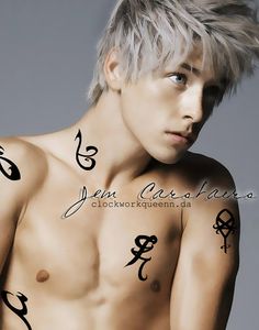 Mitch Hewer