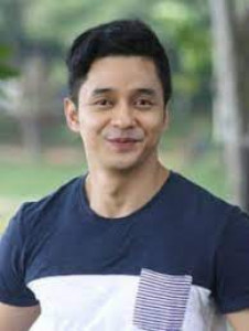 Adly Fairuz