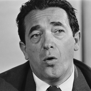 Robert Maxwell