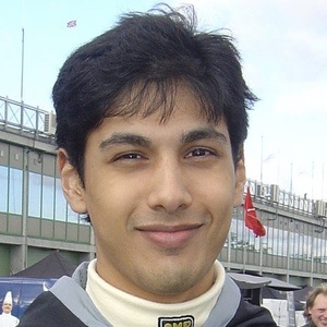 Adam Khan