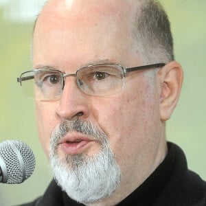 Timothy Zahn